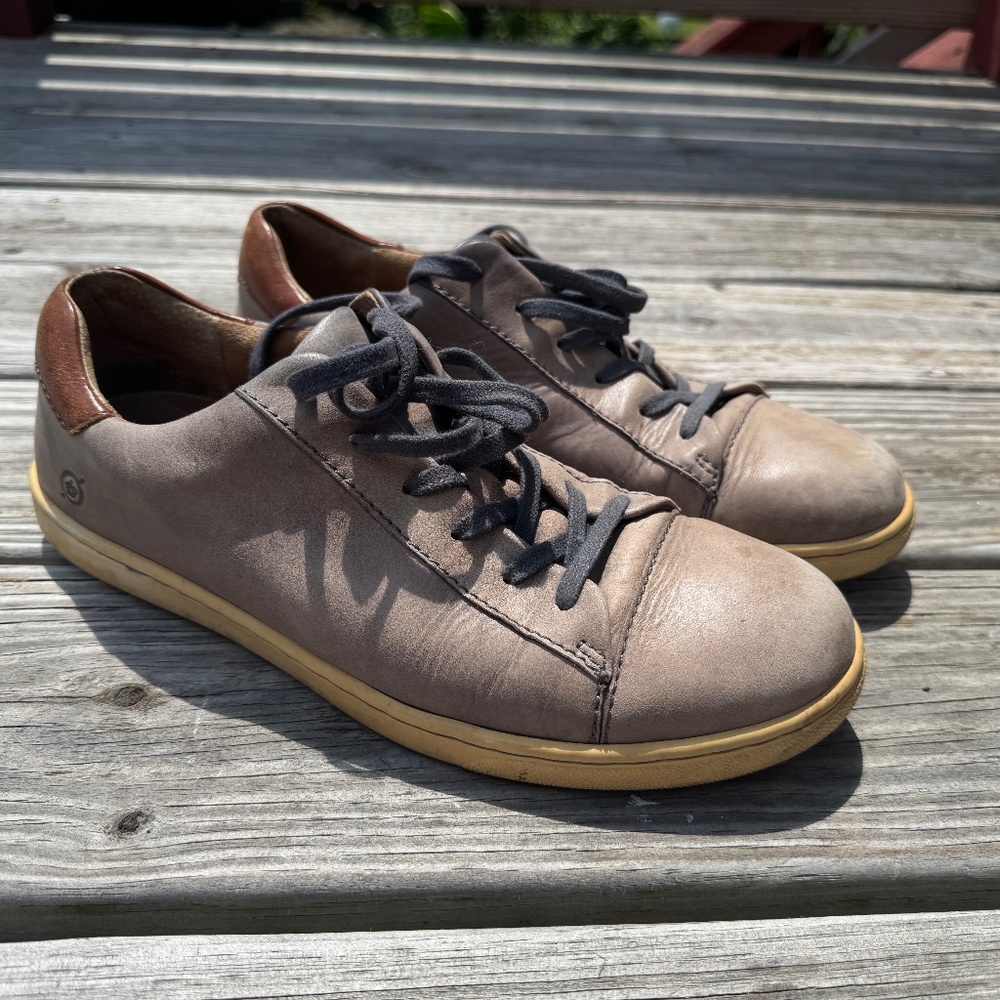 Born sneakers, gray, sz9.5